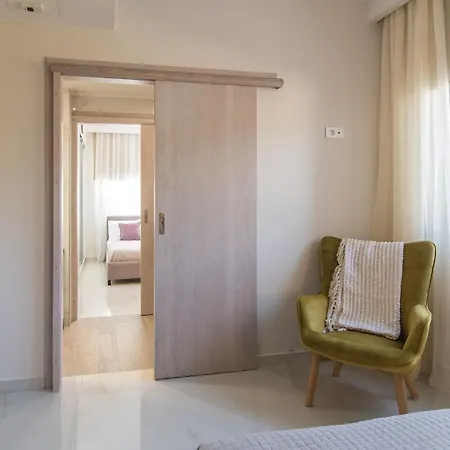 Daisy's Garden - With Private Pool, Ideal For Large Groups, By Zantewize Villa Drakas